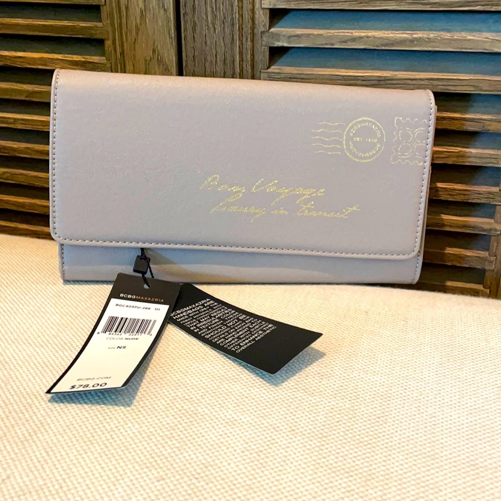 NWT Vintage bcbg travel wallet
